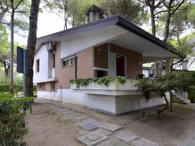 Villa für 8 Personen (80 m²) in Lignano Sabbiadoro 1/10