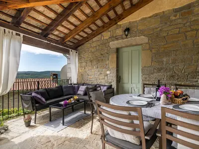 Villa für 6 Personen (100 m²) in Livade 9/10