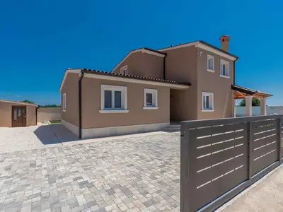 Villa für 8 Personen (175 m²) in Liznjan 10/10