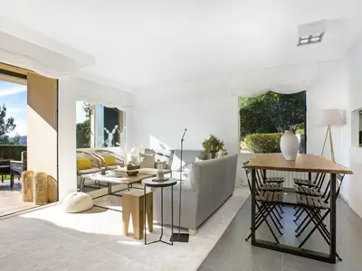 DiningRoom