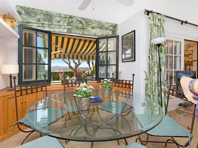 DiningRoom