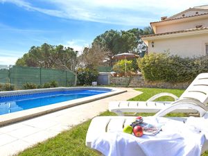 19342942-Villa-6-Lloret de Mar-300x225-2