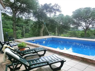 PoolOfHouse