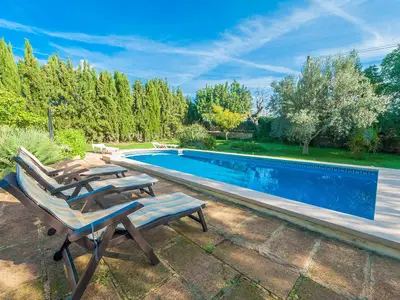 PoolOfHouse
