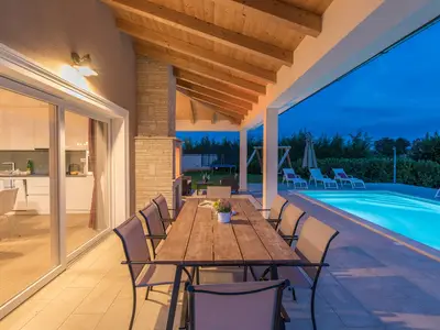 Villa für 8 Personen (174 m²) in Loborika 2/10