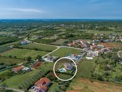 Villa für 8 Personen (174 m²) in Loborika 6/10