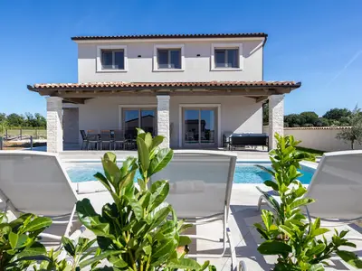Villa für 8 Personen (200 m²) in Loborika 9/10