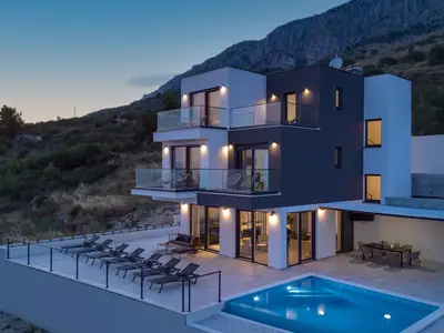 Seaview Villa Marila with a private heated pool with hydromassage, 3 en-suite bedrooms (6+2 people), 1km from beach