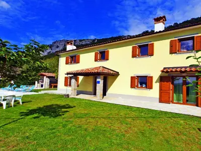 Villa für 10 Personen (200 m²) in Lupoglav 6/10
