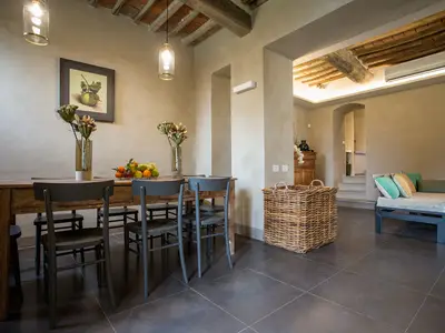 DiningRoom