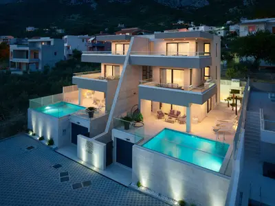 Villa für 6 Personen (250 m²) in Makarska 1/10