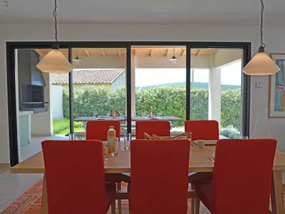 DiningRoom