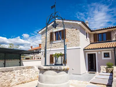 Villa für 8 Personen (160 m²) in Mali Vareški 5/10