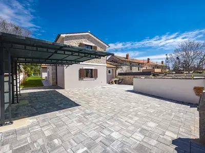 Villa für 8 Personen (160 m²) in Mali Vareški 7/10