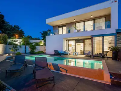 Villa für 8 Personen (270 m²) in Malinska 10/10