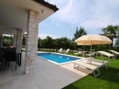 Villa für 9 Personen (250 m²) in Malinska 9/10