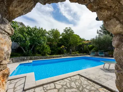 Villa für 6 Personen (196 m²) in Malinska 2/10