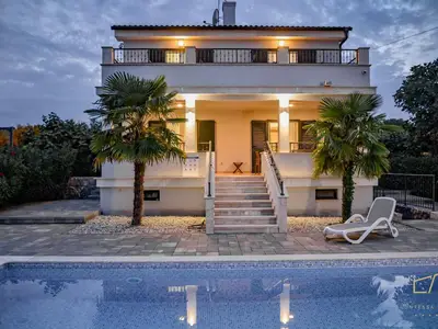 Villa für 7 Personen (118 m²) in Porat 1/10