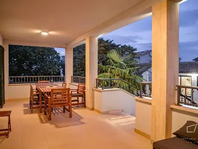 Villa für 7 Personen (118 m²) in Porat 5/10