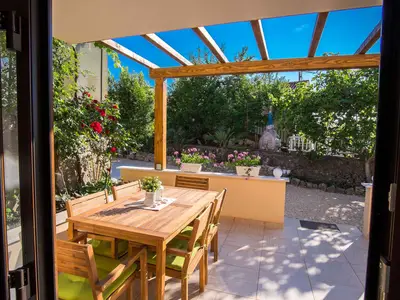 Villa für 6 Personen (65 m²) in Malinska 6/10
