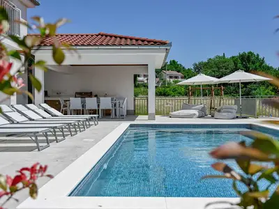 Villa für 10 Personen (160 m²) in Malinska 2/10