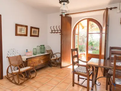 DiningRoom