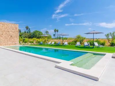 PoolOfHouse