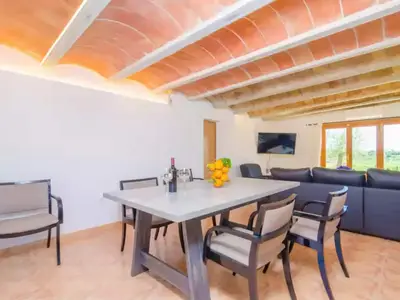 DiningRoom