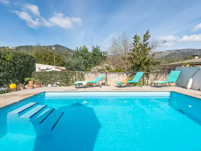 PoolOfHouse