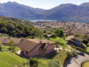 Villa für 6 Personen (120 m&sup2;) in Mandello Del Lario