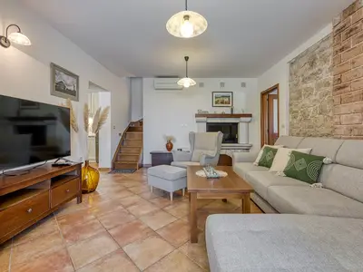 Villa für 8 Personen (129 m²) in Marasi 9/10