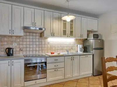 Villa für 8 Personen (129 m²) in Marasi 10/10