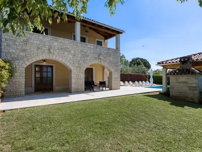 Villa für 8 Personen (129 m²) in Marasi 6/10