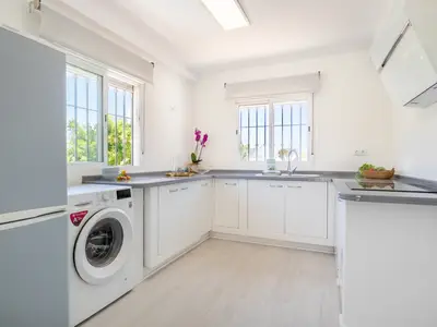 Küche und Essbereich