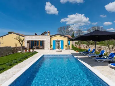 Villa für 6 Personen (150 m²) in Marčana 1/10