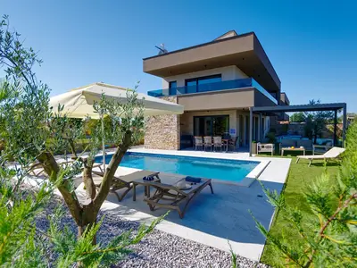 Villa für 16 Personen (200 m²) in Marčana 2/10