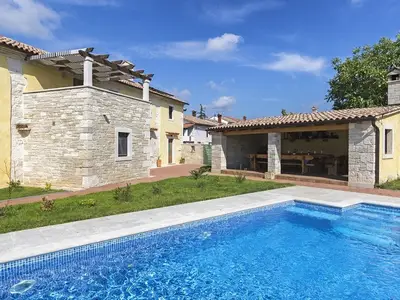 Villa für 12 Personen (200 m²) in Marčana 2/10