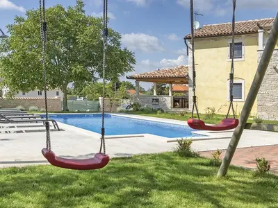 Villa für 12 Personen (200 m²) in Marčana 7/10