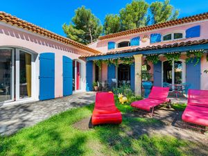 Villa für 8 Personen (160 m&sup2;) in Martigues