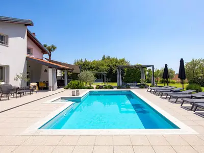 Villa für 8 Personen (220 m²) in Matulji 2/10