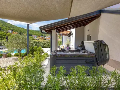Villa für 8 Personen (220 m²) in Matulji 3/10