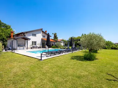Villa für 8 Personen (220 m²) in Matulji 5/10