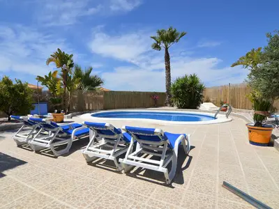PoolOfHouse