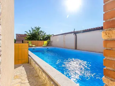 Villa für 8 Personen (105 m²) in Medulin 6/10