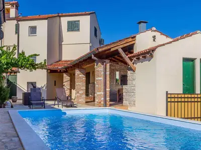 Villa für 8 Personen (105 m²) in Medulin 1/10