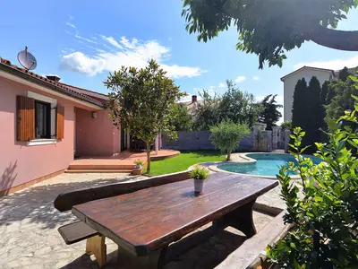 Villa für 8 Personen (103 m²) in Medulin 4/10