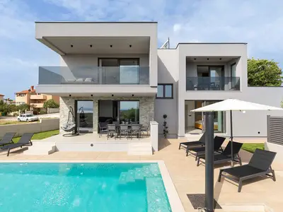 Villa für 9 Personen (220 m²) in Medulin 6/10