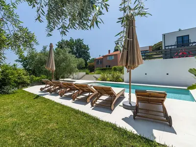 Villa für 12 Personen (250 m²) in Medulin 5/10