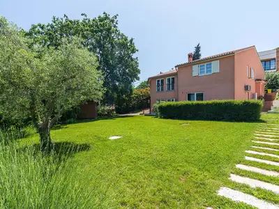 Villa für 12 Personen (250 m²) in Medulin 10/10