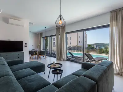 Wohn- und Esszimmer